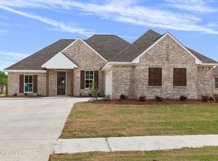 111 Porter Rdg, Canton, MS 39046