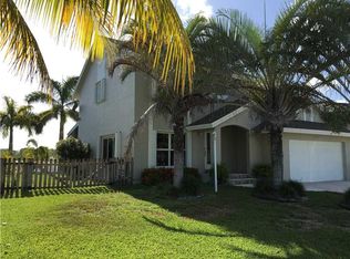21980 SW 98th Ave, Cutler Bay, FL 33190