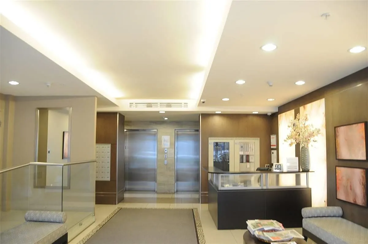 1 bed, 612 sqft, $2,400 — Photo 4