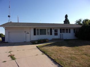 2319 Belmont Dr, Norfolk, NE 68701