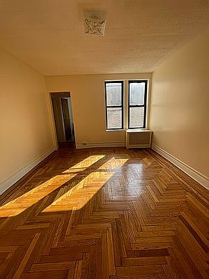 1st image of 322 E 31st St APT C3