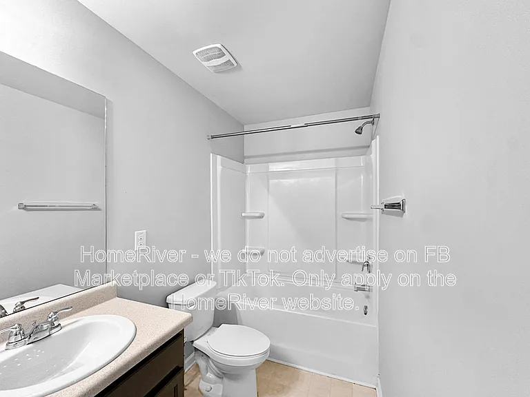 1067 Lear Dr — Photo 17