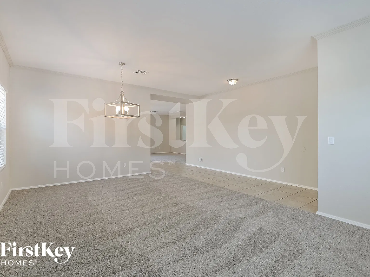 4 bed, 2.0 bath, 1990 sqft, $2,660 — Photo 4