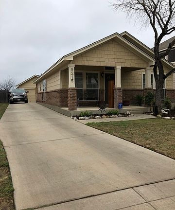 4th image of 9215 Hilltop Crossing Dr