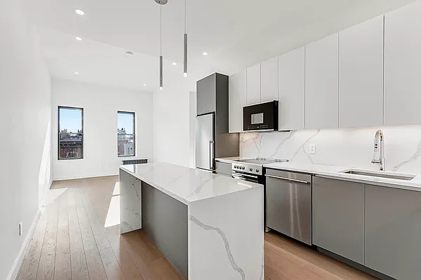 Rented by Citified Realty Group LLC | media 6