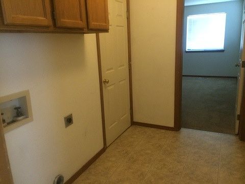 4th image of 811 Shannon Ct