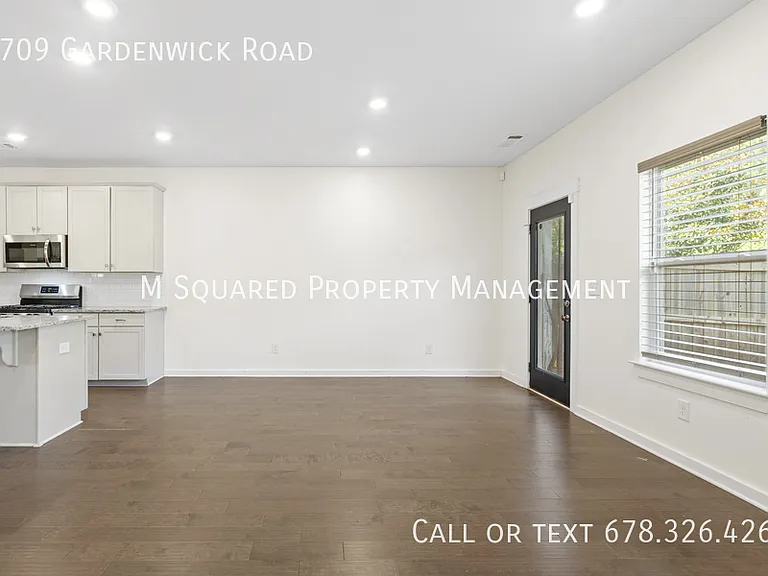 3709 Gardenwick Rd — Photo 9