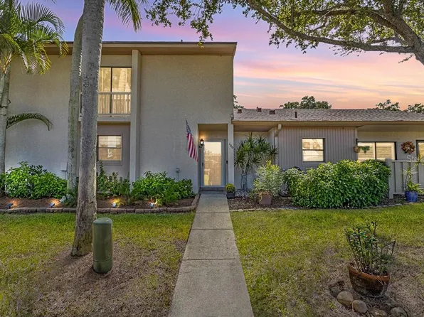 100 Ingrid Pl, Oldsmar, FL 34677