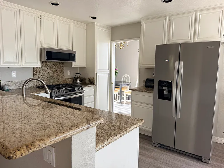 12142 Darkwood Rd — Photo 9