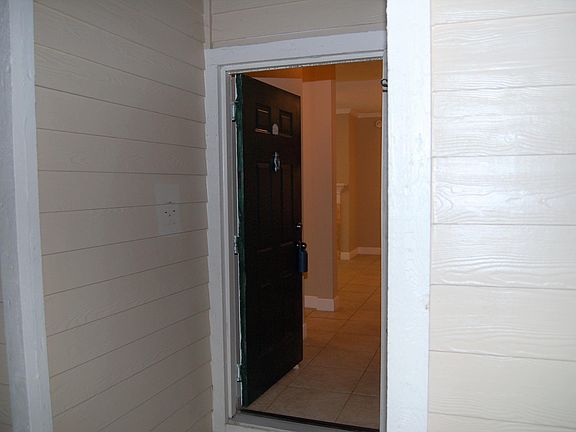 4th image of 190 VERA CRUZ Drive #124