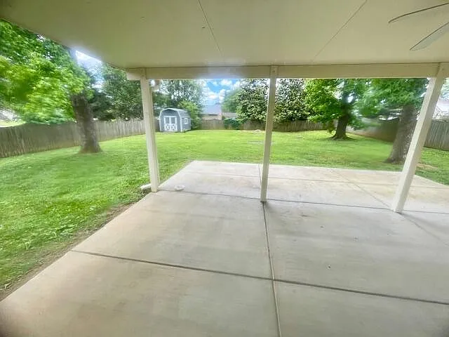 702 Beaver Park — Photo 23