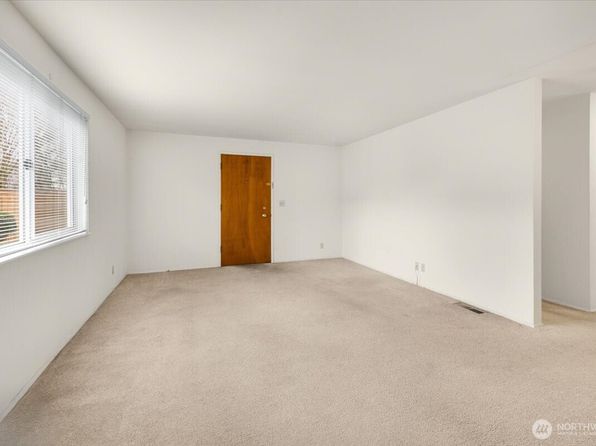 seattle-washington-448346822 picture