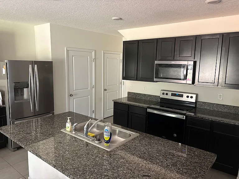 9132 Water Chestnut Dr — Photo 5