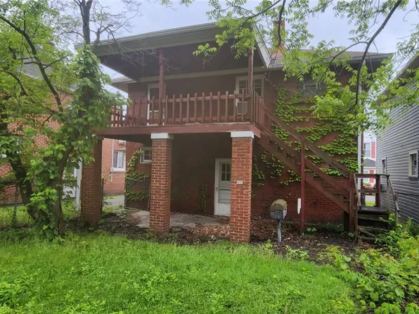 225 Keystone Way, Ellwood City, PA 16117