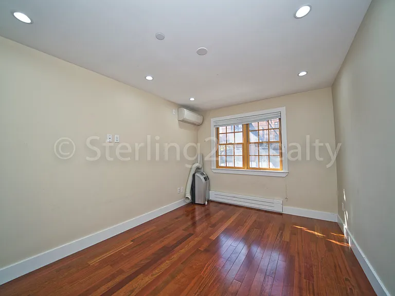 21-08 Steinway St #4 — Photo 13