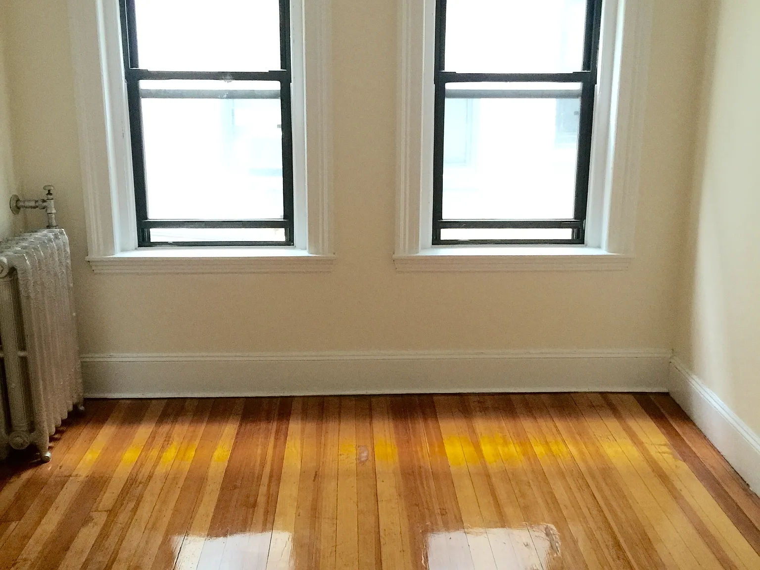 Brighton Avenue Apartments, 19-25 — Photo 2