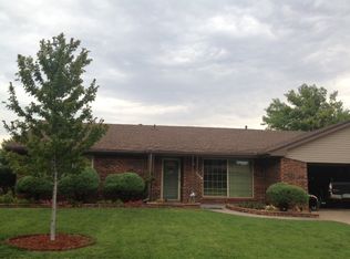 3009 Indian Dr, Enid, OK 73703