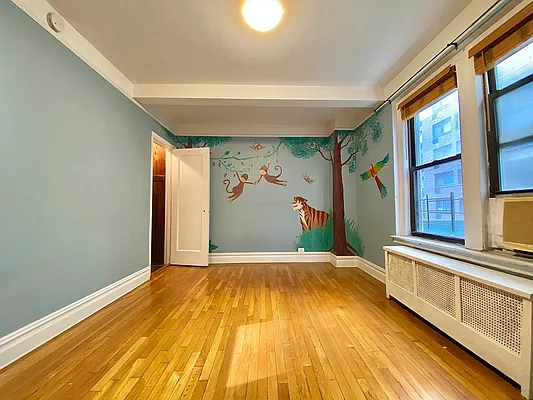 Rented by Oxford Property Group | media 27