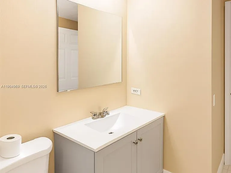 17150 N Bay Rd #2122 — Photo 17