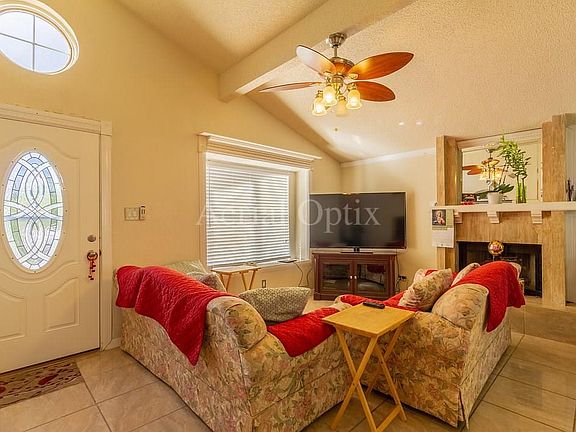 2nd image of 1586 Whistler Ln