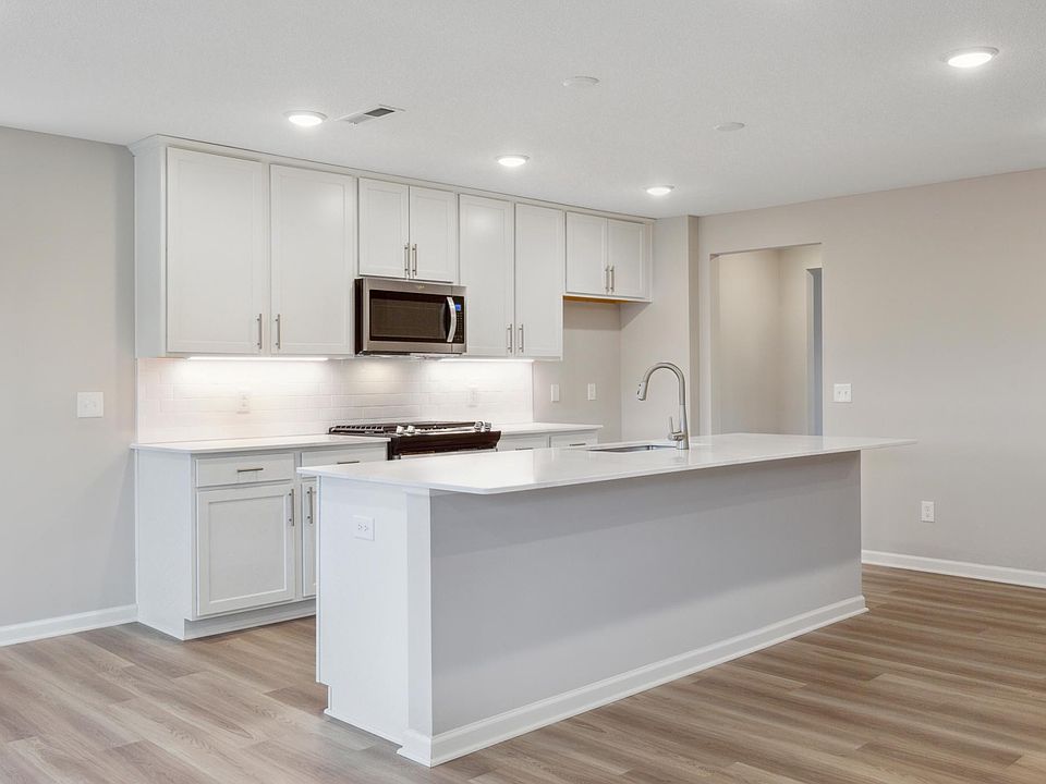 1st image of 6201 Highland Hills Ln S