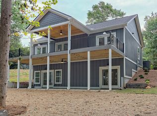 546 Lindy Ln, Hartwell, GA 30643