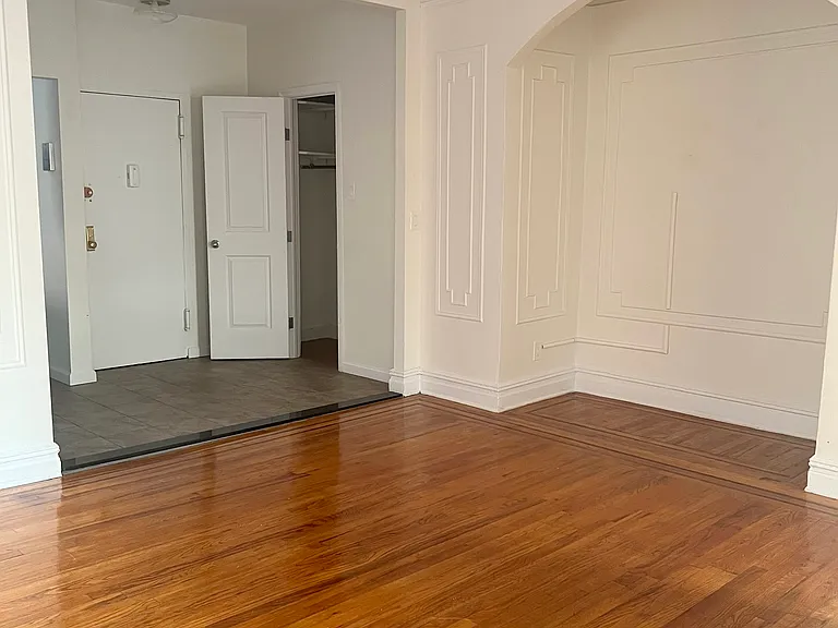 30-75 44th St #3F — Photo 17