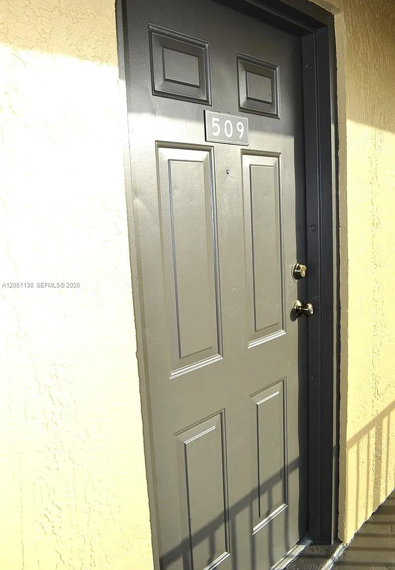 Waterview Condo — Photo 3