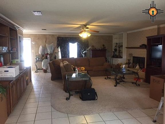 3rd image of 1128 W Pueblo Ave