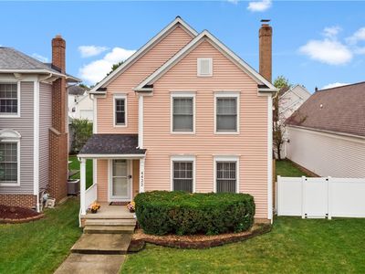 4422 Brooks Rd, Cleveland, OH, 44105