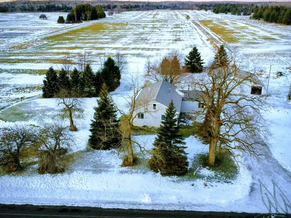 4165 Walker Rd, Harrisville, MI 48740