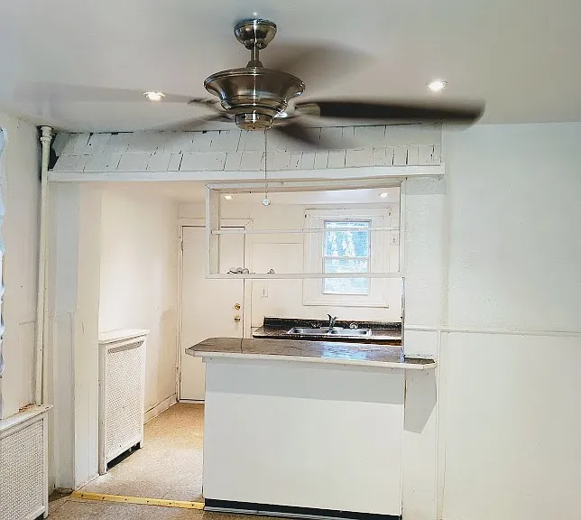4142 N 7th St — Photo 2