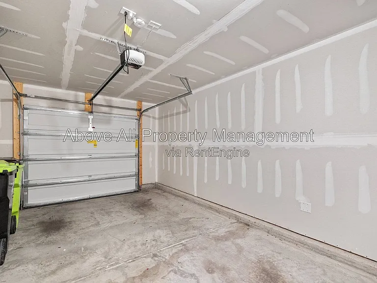 1035 Shoreside Dr — Photo 13