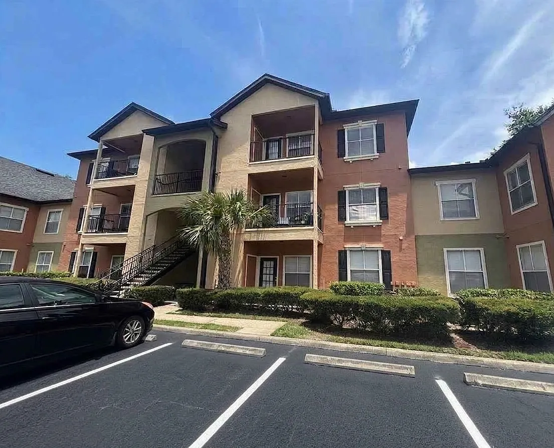 1 bed, 713 sqft, $1,400 — Photo 3