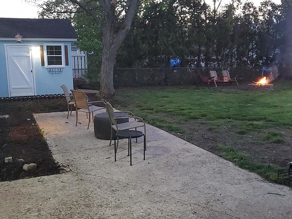 4th image of 4986 Taunton Way