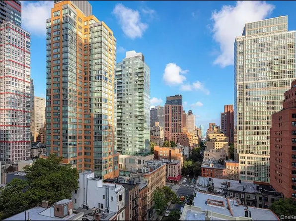 224 E 52nd Street #2O, New York (Manhattan), NY 10022