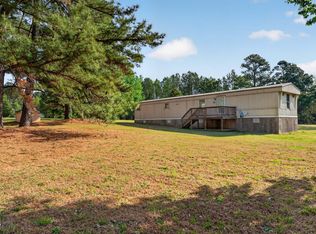 495 Macon Embro Rd, Macon, NC 27551
