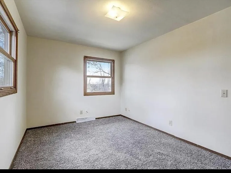 3705 Portage Rd — Photo 5