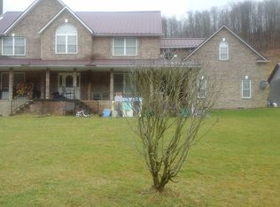 758 Dennison Run Rd, Cowen, WV 26206