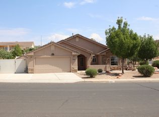 1046 N Ruby Pl, Washington, UT 84780