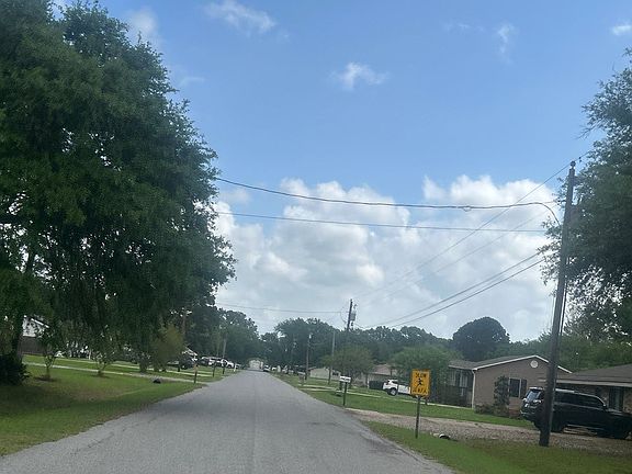 4th image of 137 Lee Rd