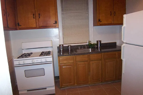 Rented by Corcoran | media 12