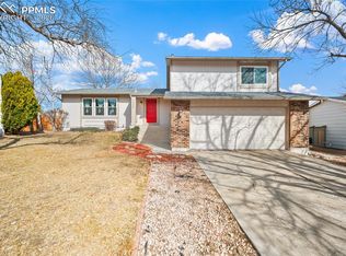 3330 Ashwood Cir, Colorado Springs, CO 80906