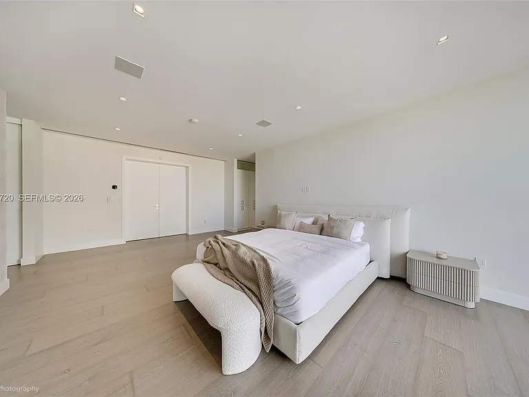 420 N Hibiscus Dr — Photo 19