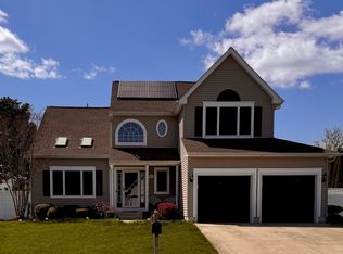 407 Rustic Dr, Egg Harbor Township, NJ 08234