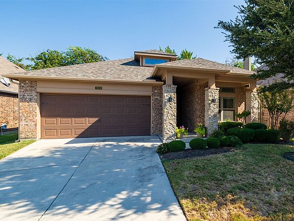 2nd image of 2505 Sanders Ct