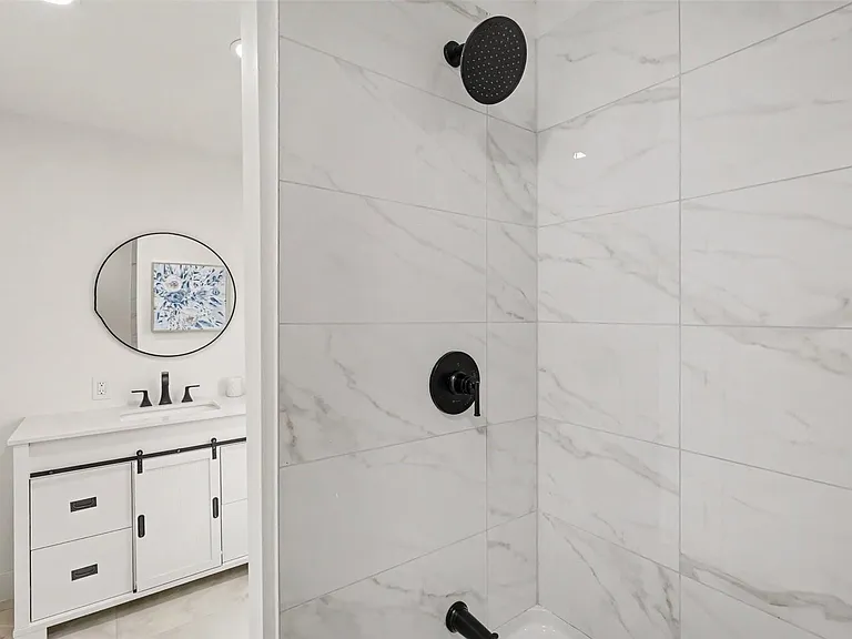 5645 W Virginia Ave — Photo 15
