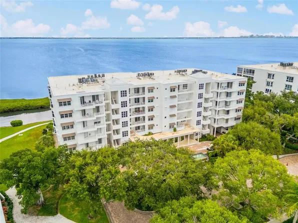 2450 Harbourside Dr APT 244, Longboat Key, FL 34228