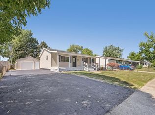 3773 Clearwater Dr, Columbus, OH 43232