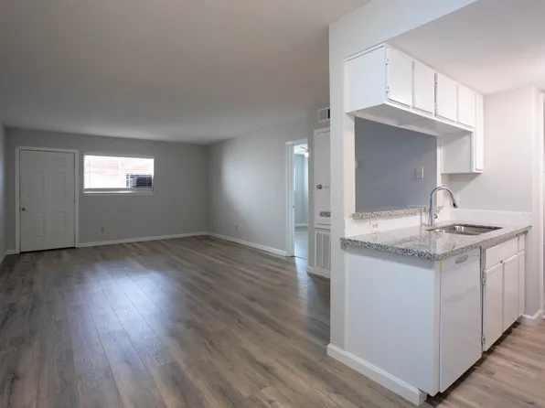 3274 Branard St, Houston, TX